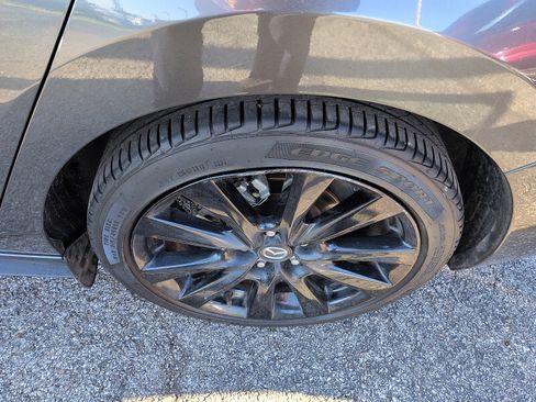 Used 2024 MAZDA MAZDA3 s image 10