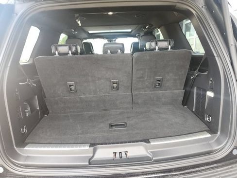 Used 2019 Lincoln Navigator Reserve AWD/4WD image 14