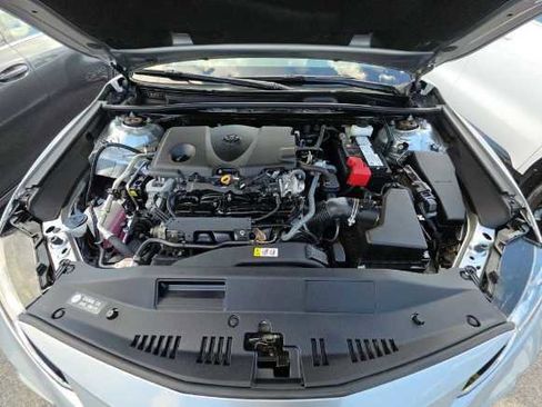 Used 2024 Toyota Camry LE w/ Convenience Package FWD image 18