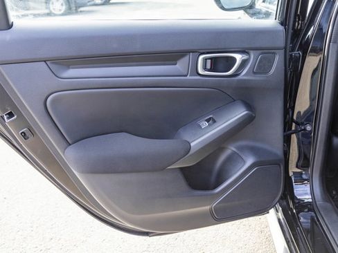 Used 2023 Honda Civic Sport image 21