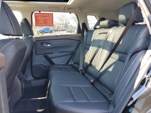 Certified 2023 Nissan Rogue SL w/ SL Premium Package image 29