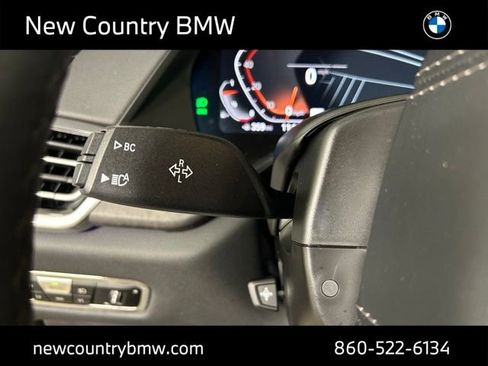 Used 2023 BMW X5 xDrive40i w/ Parking Assistance Package AWD/4WD image 17