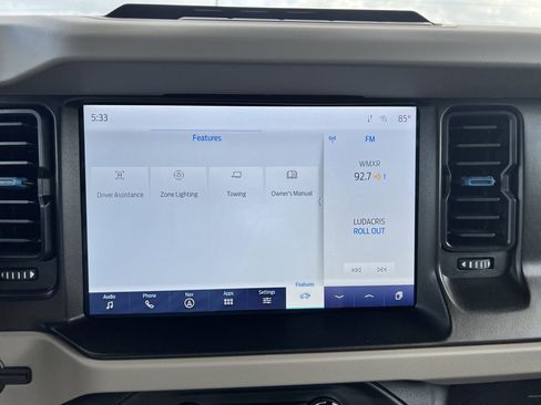 Used 2023 Ford Bronco Wildtrak image 37