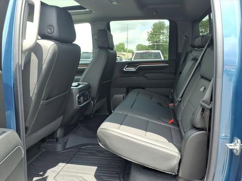 New 2026 GMC Sierra 2500 Denali w/ Denali Reserve Package AWD/4WD image 15