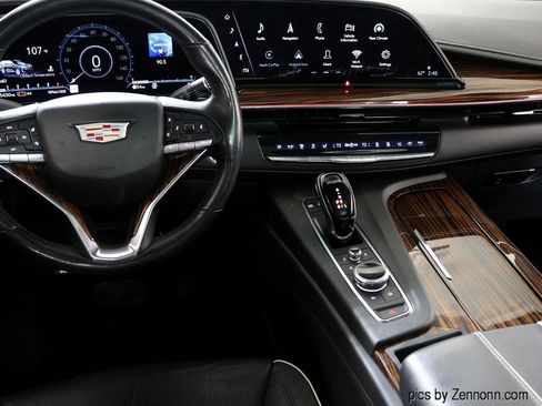 Used 2021 Cadillac Escalade ESV Premium Luxury w/ Driver Assist Tech Package AWD/4WD image 16