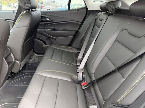 New 2026 Chevrolet Trax ACTIV w/ Sunroof Package image 13