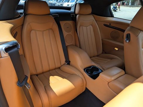Used 2011 Maserati GranTurismo Convertible RWD image 33