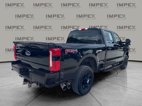 Used 2024 Ford F250 XL w/ STX Appearance Package AWD/4WD image 3