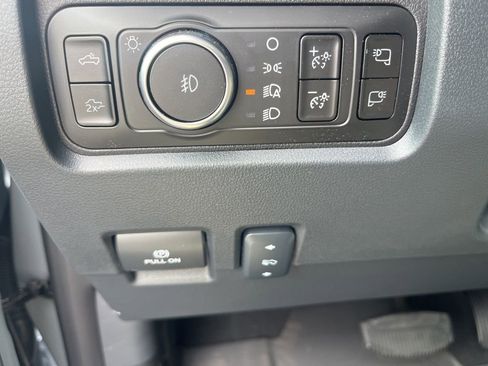 New 2025 Ford F350 Lariat w/ Lariat Ultimate Package image 29