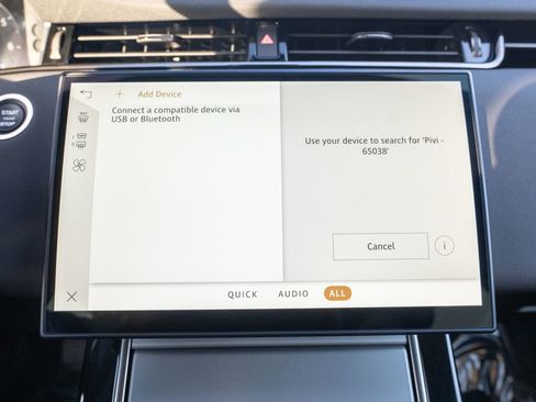 Certified 2025 Land Rover Range Rover Evoque S image 32