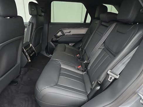 Certified 2025 Land Rover Range Rover Sport S image 8