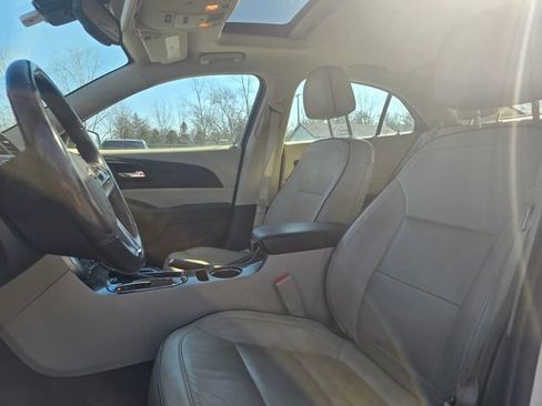 Used 2015 Chevrolet Malibu LT w/ Leather Package image 10