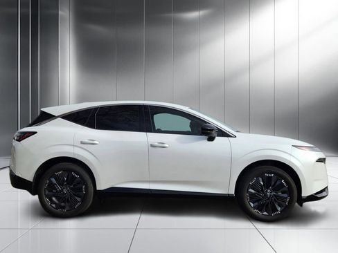 Used 2025 Nissan Murano Platinum w/ Cargo Package image 28