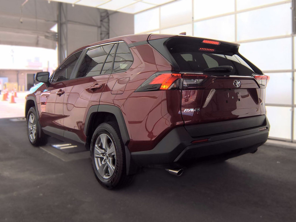 Used 2025 Toyota RAV4 LE FWD image 5