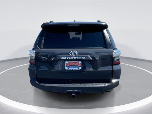 Used 2024 Toyota 4Runner SR5 AWD/4WD image 5