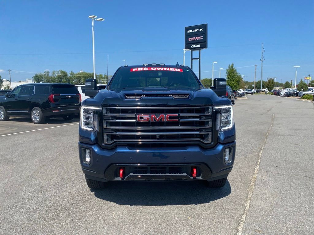 Used 2022 GMC Sierra 2500 AT4 w/ AT4 Preferred Package AWD/4WD image 2
