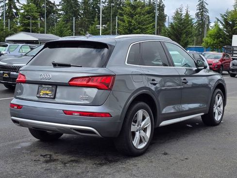 Used 2018 Audi Q5 2.0T Premium Plus w/ Premium Plus Package AWD/4WD image 6