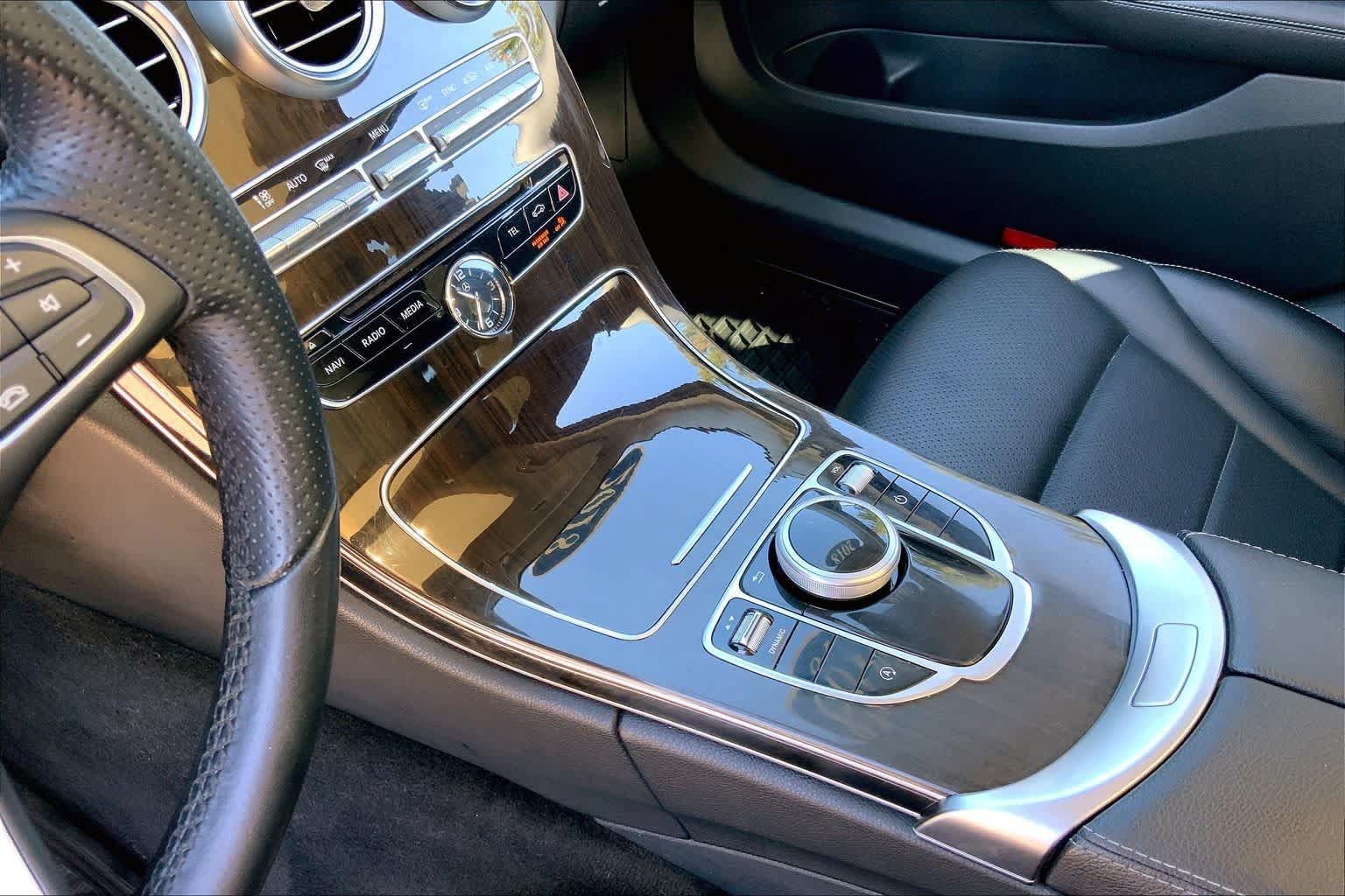 Used 2018 Mercedes-Benz C 300 4MATIC Sedan image 17