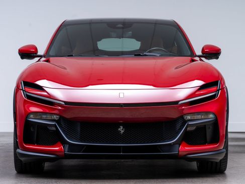 Used 2026 Ferrari Purosangue AWD/4WD image 2