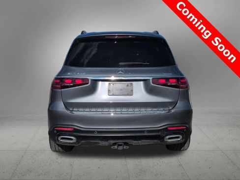 Used 2024 Mercedes-Benz GLS 450 4MATIC image 5