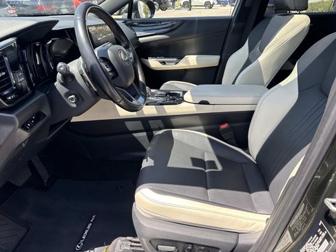 Used 2023 Lexus NX 350h AWD image 16