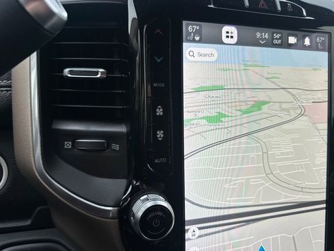 Used 2022 RAM 3500 Laramie image 28