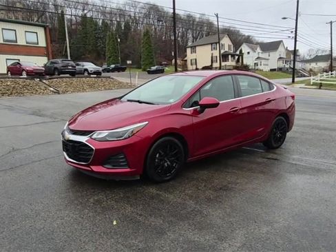 Used 2019 Chevrolet Cruze LT image 5