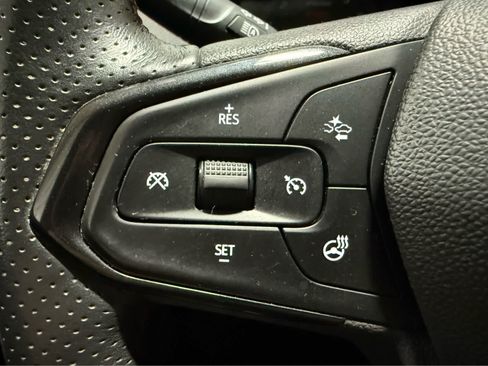 Used 2022 Chevrolet TrailBlazer RS w/ Convenience Package AWD/4WD image 18