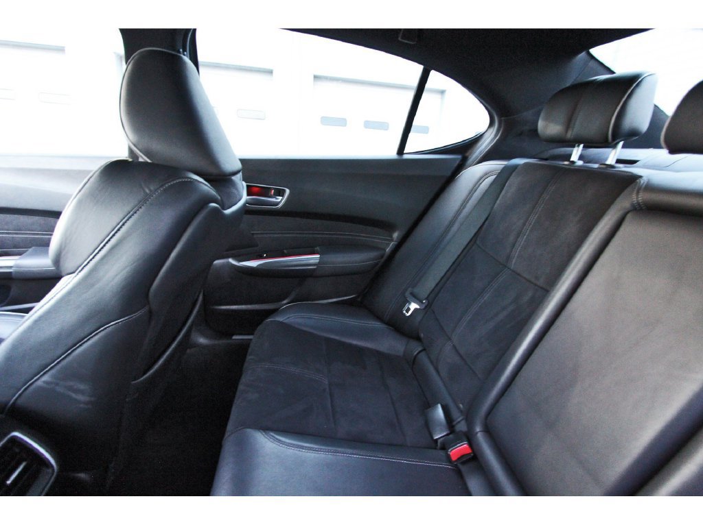 Used 2018 Acura TLX w/ Technology & A-SPEC Package FWD image 13
