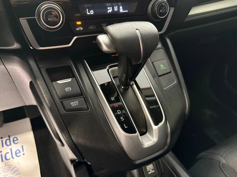 Used 2018 Honda CR-V LX image 16