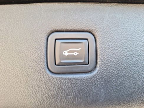 Used 2020 Chevrolet Blazer LT image 7