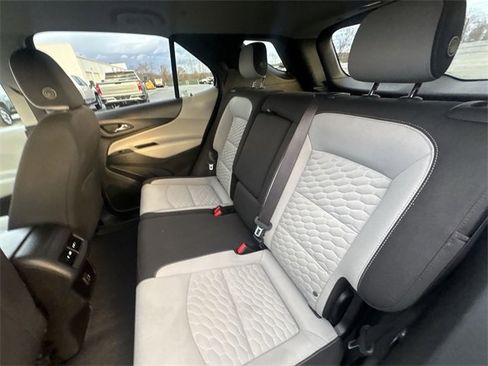Used 2020 Chevrolet Equinox LS w/ LS Convenience Package image 26