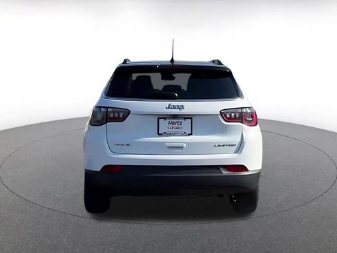 Used 2025 Jeep Compass Limited image 10