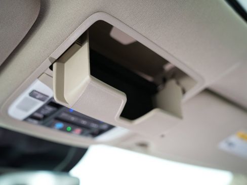 Used 2017 Acura MDX SH-AWD w/ Advance Package image 67