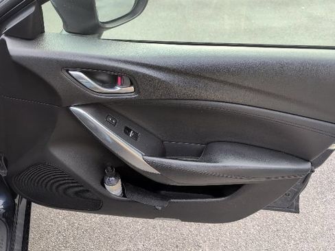 Used 2017 MAZDA MAZDA6 Touring FWD image 11