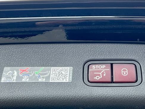 Certified 2026 Mercedes-Benz GLC 300 4MATIC image 39