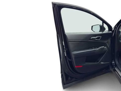 Used 2023 Kia Sportage EX image 10