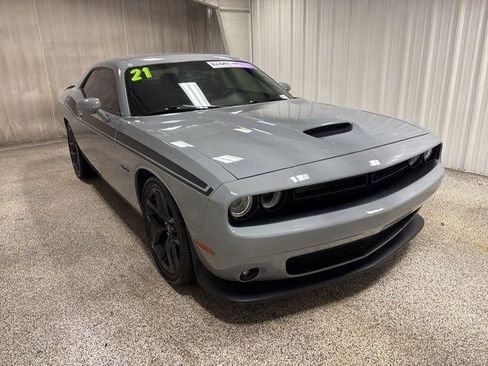 Used 2021 Dodge Challenger R/T w/ Blacktop Package image 3