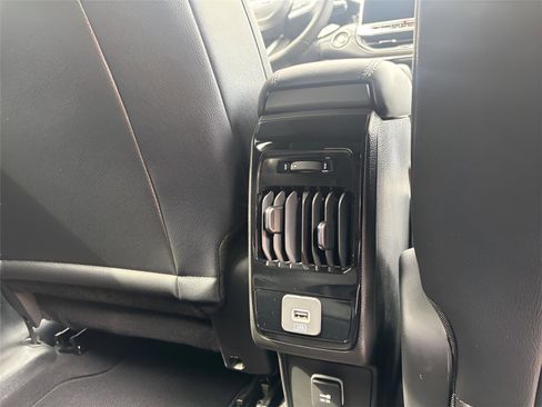 New 2026 Jeep Compass Limited image 24