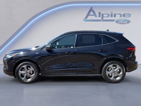 Certified 2023 Ford Escape ST-Line image 2