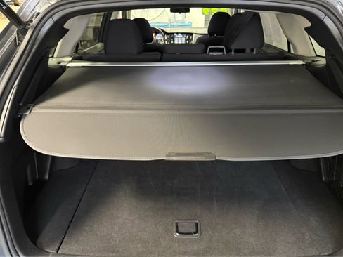 Used 2024 Subaru Outback Premium image 27