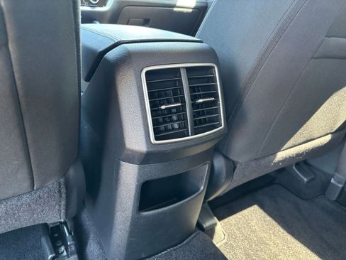 Used 2025 Kia Sportage LX FWD image 22