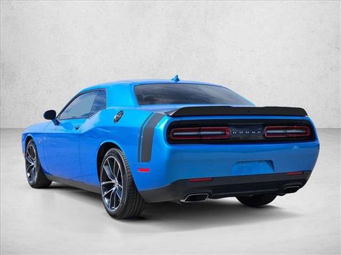 Used 2016 Dodge Challenger R/T Scat Pack image 8