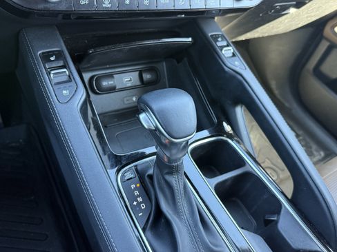 Used 2020 Kia Telluride SX w/ SX Prestige Package image 7