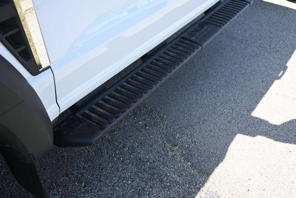 New 2026 Ford F550 4x4 Supercab Super Duty image 9