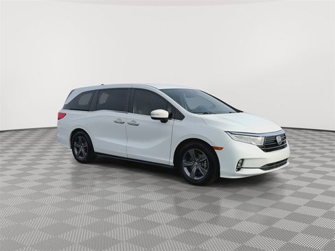 Used 2021 Honda Odyssey EX image 2
