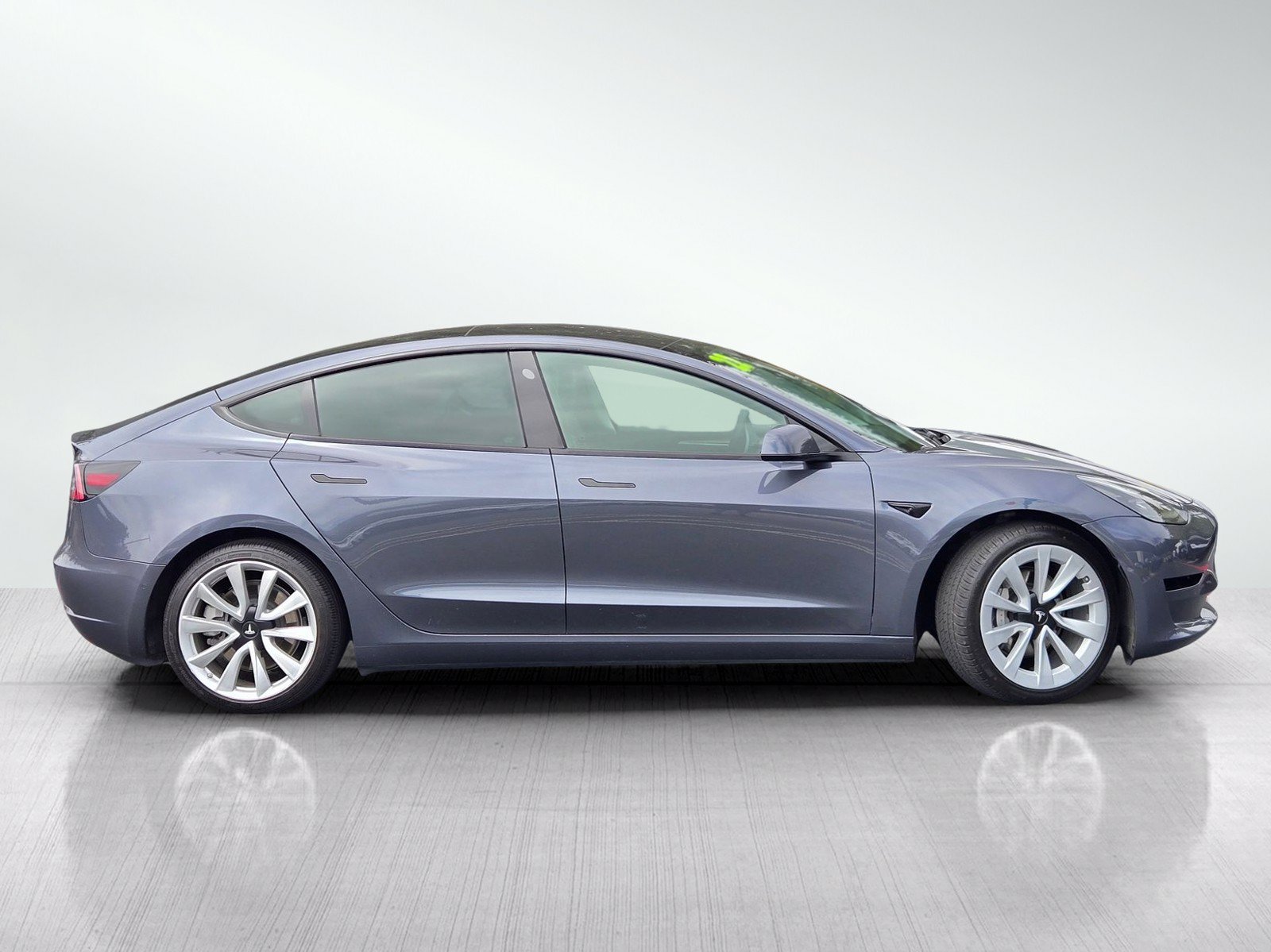 Used 2022 Tesla Model 3 RWD image 6