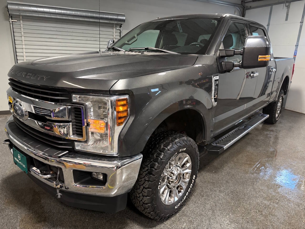 Used 2018 Ford F250 XLT w/ XLT Premium Package AWD/4WD image 1