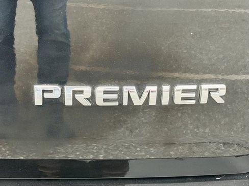 Certified 2023 Chevrolet Traverse Premier image 22