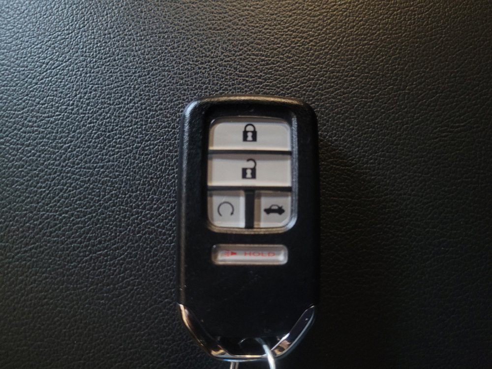 Used 2022 Honda Accord Sport image 32